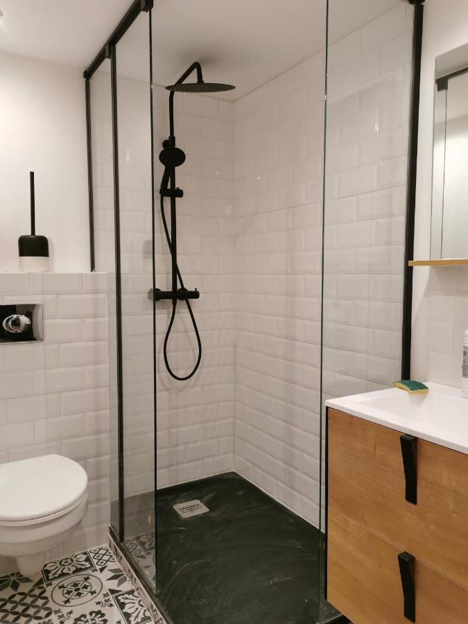 Gite 2 Chambres Avec Piscine Sernhac المظهر الخارجي الصورة