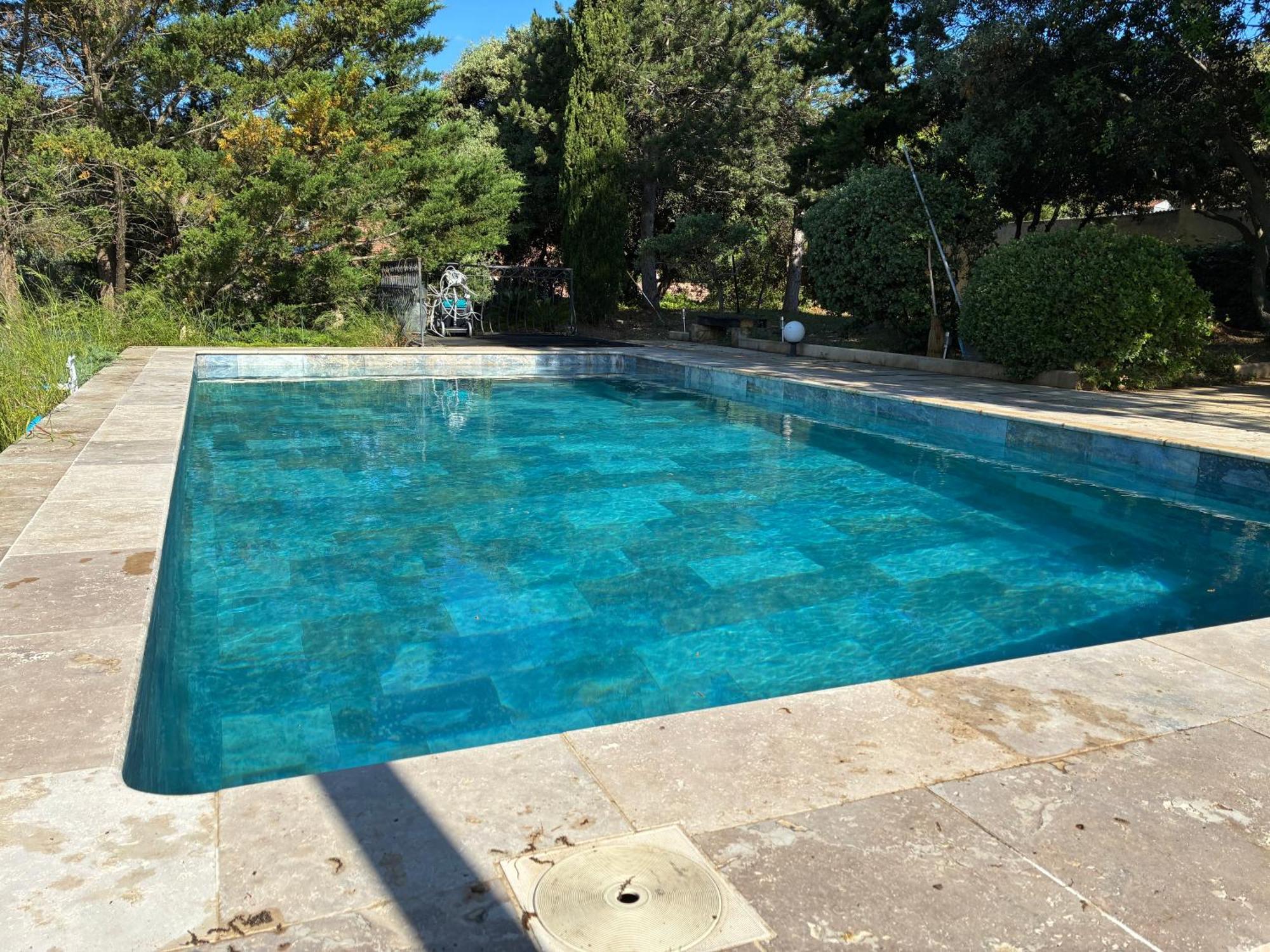Gite 2 Chambres Avec Piscine Sernhac المظهر الخارجي الصورة